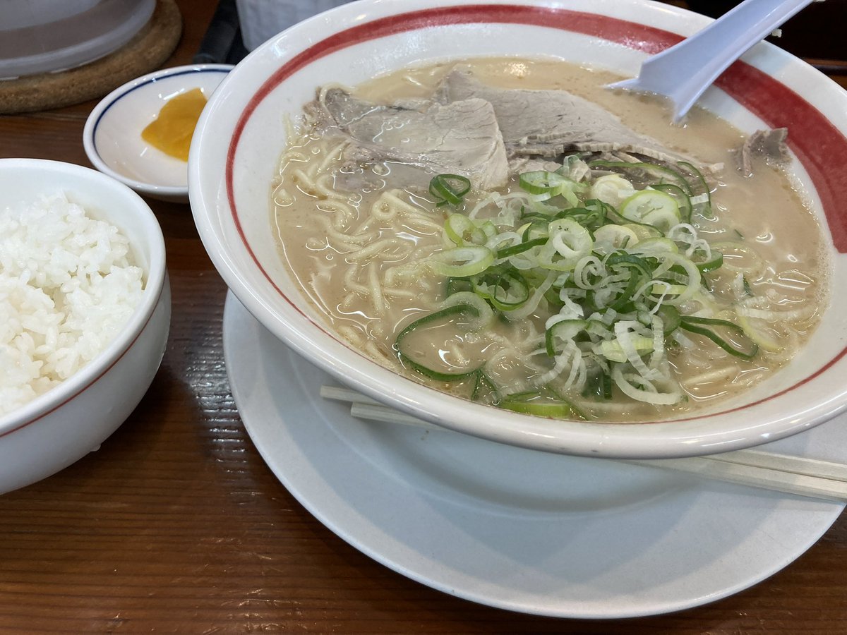 mashiomashio's tweet photo. 推しのラーメン屋さんが閉店するらしくて悲しい…
来週木曜日に食べに行きます。
最後になるかな…

#武蔵ラーメン https://t.co/IsPU5tjTf6