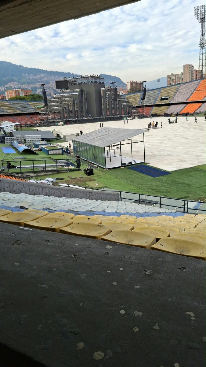 JulianMCespedes's tweet photo. Nuestro estadio. ‘De Fútbol’ https://t.co/ygQSMViH6O