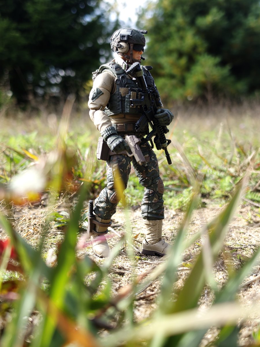 CallSignSmash's tweet photo. Hardpoint specializes in mountain and woodland operations but he's reliable wherever the fight goes. He carries his nickname from his time in the 75th Ranger Regiment, where his team defended a remote mountain outpost from an estimated 120 Taliban fighters in Afghanistan. https://t.co/attMc38M4M