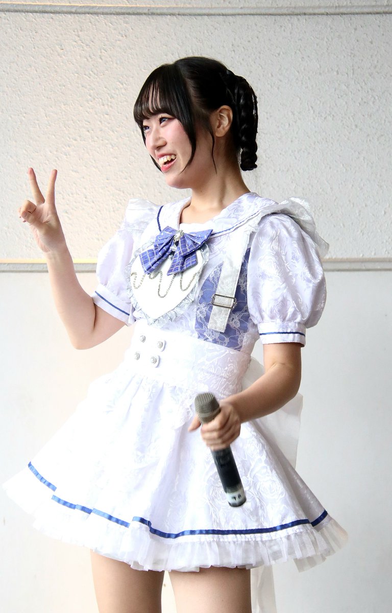Aki07D's tweet photo. 横にな💙🐨
\アルイテイコウvol.132/
10月4日(日)
📍マークイズ静岡
#ないんちゃん
#君の1番がになになりますように
#水城にな
#NineChocolates https://t.co/PjZ781KXDF