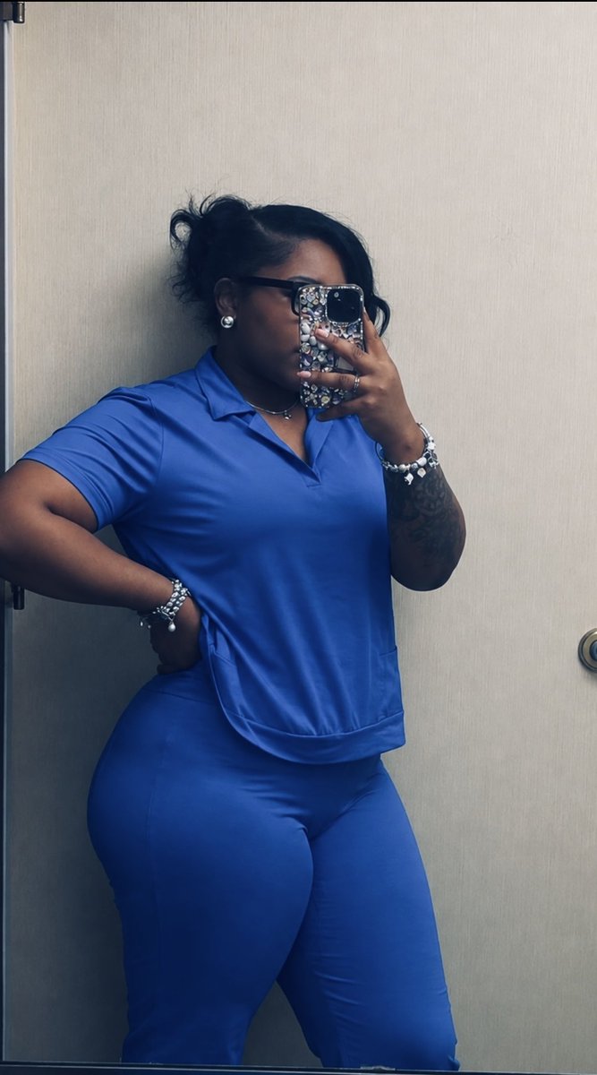 e_marquell's tweet photo. Postpartum body tea😌 https://t.co/fg3N0X4Lmm