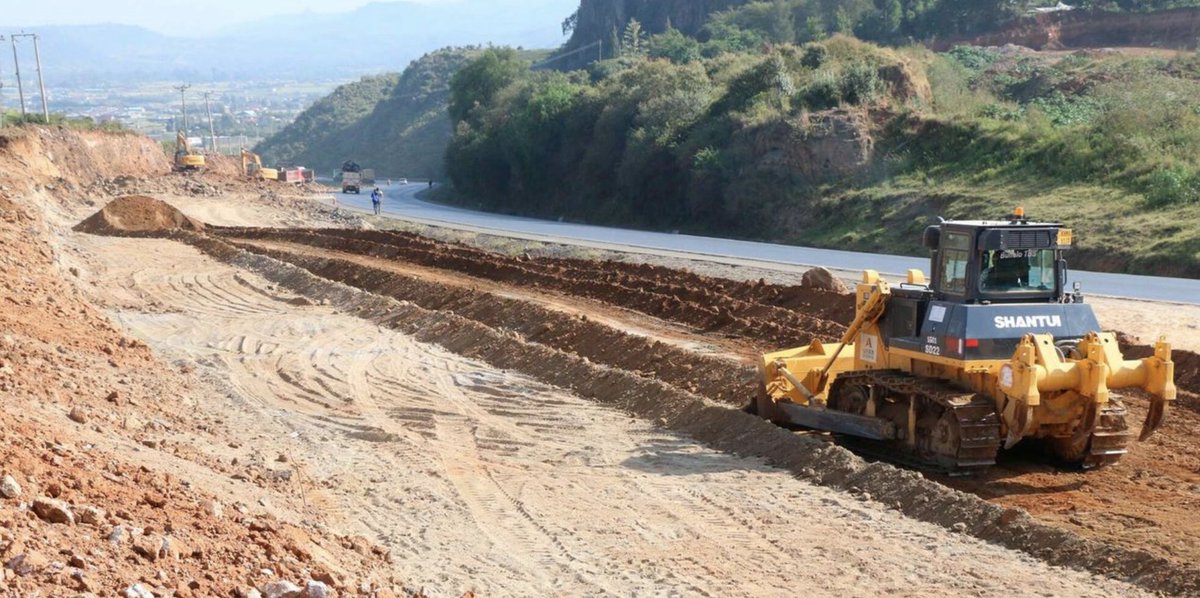 ntvkenya's tweet photo. Road construction dips by 62 percent in four years https://t.co/mRc3ciZPH8 https://t.co/Dag9EOEQ7Y