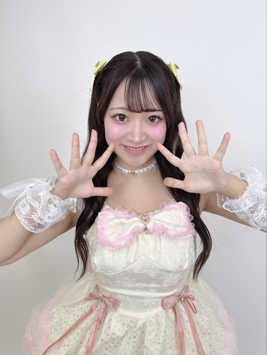 puffcha_yuika's tweet photo. おはよ( ᐢ_  ̫ _ᐢ )♡
ゆいかたんがおはようって言ったらおはようリプしてくれるのうれしい☀️毎日おはよう言い合える仲って超仲良しだね♡♡いつもおはようしてくれてありがとうね!!♡それではおはようって言ってそうなゆいかたんの写真どうぞ🎀
そして！1月31日はあけといてね⸜❤︎⸝‍ https://t.co/5nR94KEaGu