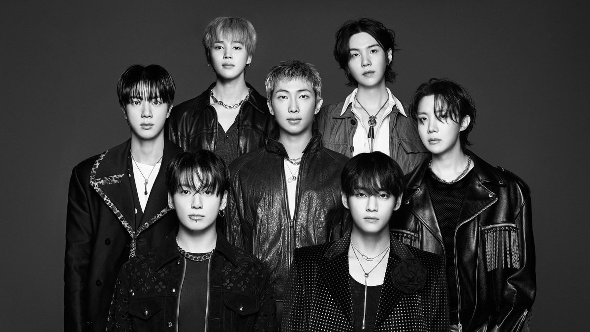BaseLineWoo's tweet photo. I mean… look at them. 😭💜 Obviously I’m voting for BTS. You should too. 🤷🏻‍♀️

#ARIASBTS https://t.co/uoQcvPiUGY
