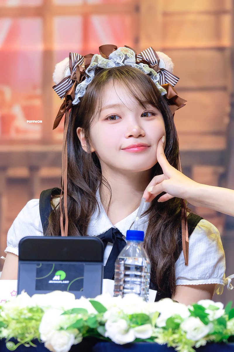 PUFFWON27's tweet photo. 20260722
MUSICPLANT OFFLINE FANSIGN
🧸🤏🏻
#르세라핌 #LE_SSERAFIM
#김채원  #KIMCHAEWON https://t.co/Vcbhd3bpOz