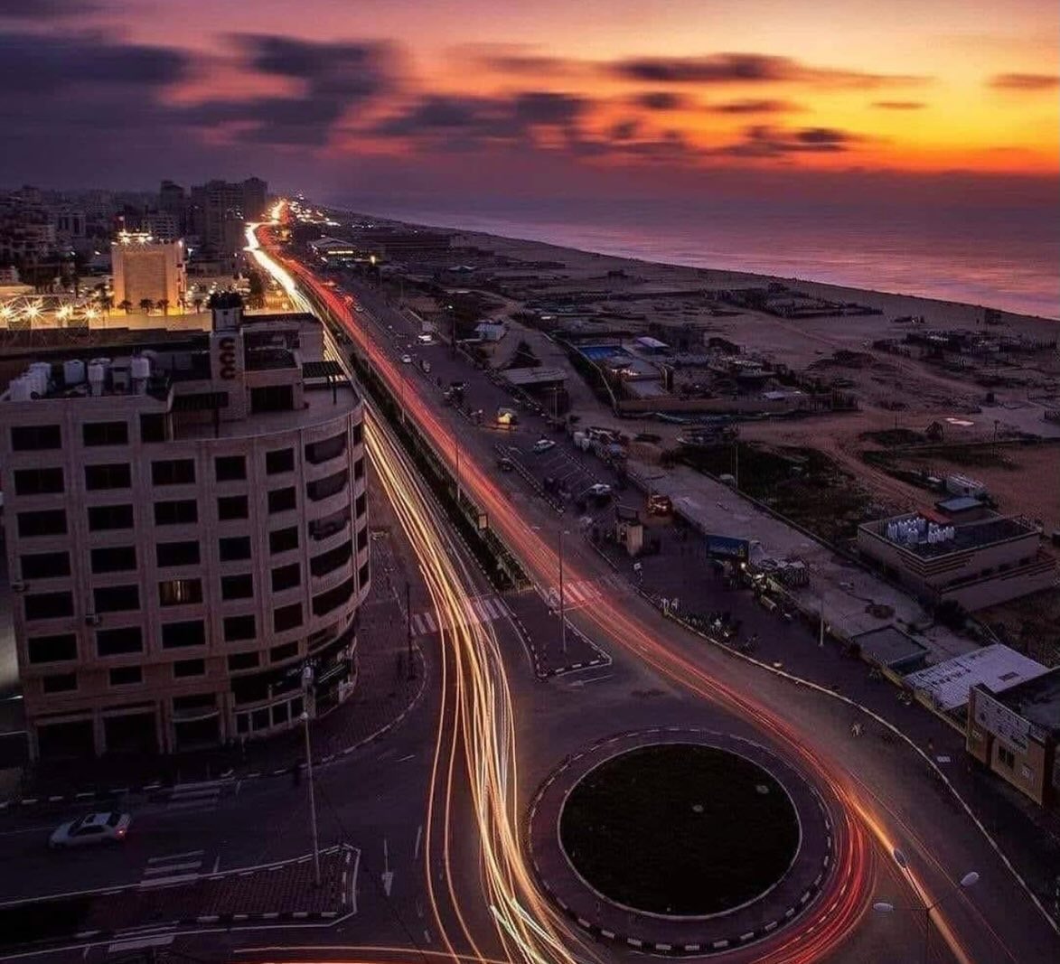 MuhammadSmiry's tweet photo. Gaza before… https://t.co/luwEWZKvAa