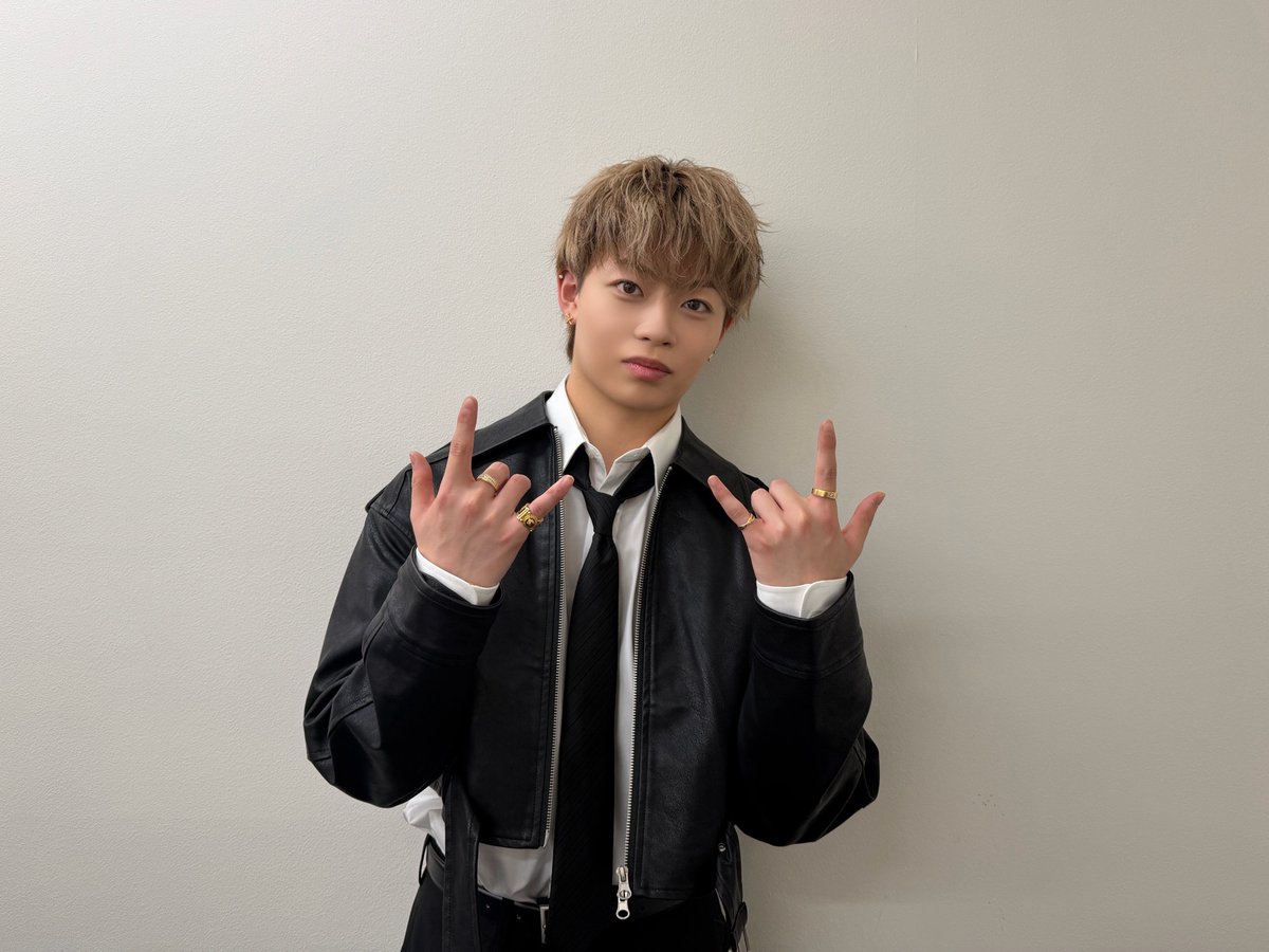 mazzel_official's tweet photo. [ #映画RYUJI ]

10/30(金)全国公開
映画『RYUJI ⻯⼆』ジャパンプレミア

宮内 役 #RYUKI が登壇させていただきました✨
ありがとうございました！

#映画竜二 @ryujimovie_jp 
#MAZZEL https://t.co/1adNk7XzbO