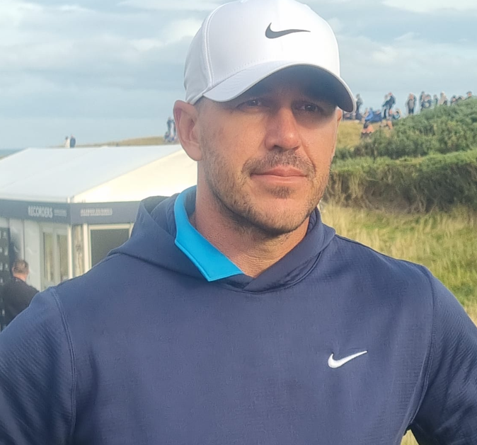 TOURMISS's tweet photo. EAGER TO RETURN WITH HIS T6⃣th @dunhilllinks 
FOR 1⃣5⃣5⃣th OPEN ....

Says @BKoepka after securing a best finish all season for the five-time major champion & former @OWGRltd No. 1⃣👍💪

"I love playing this tournament and I just love this town.  It's also why I just enjoy so much playing this event and particularly knowing I will be here next year given the Open is returning to the Old Course".

Read:  https://t.co/Y6uXzmF0jB

📷 TOURMISS 

✅ @TOURMISS