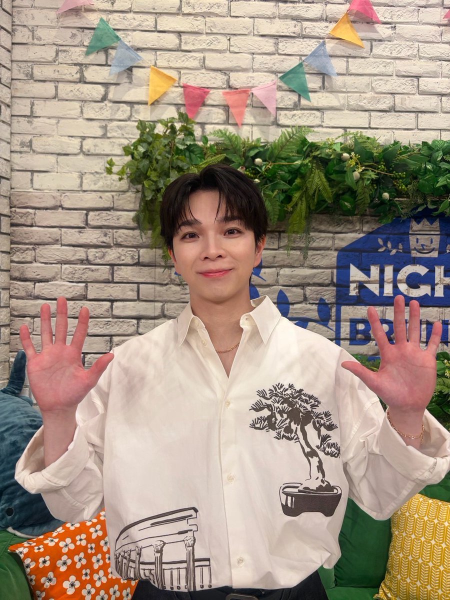 milk_info's tweet photo. ／
このあと放送📣
＼
10月7日(水)23:56～放送
TBS「よるのブランチ」レギュラーメンバーとして
M!LKより #塩﨑太智 が出演！

ぜひ、お楽しみに！
@night_brunch
#よるのブランチ
#MILK https://t.co/JsguNaU8Hc