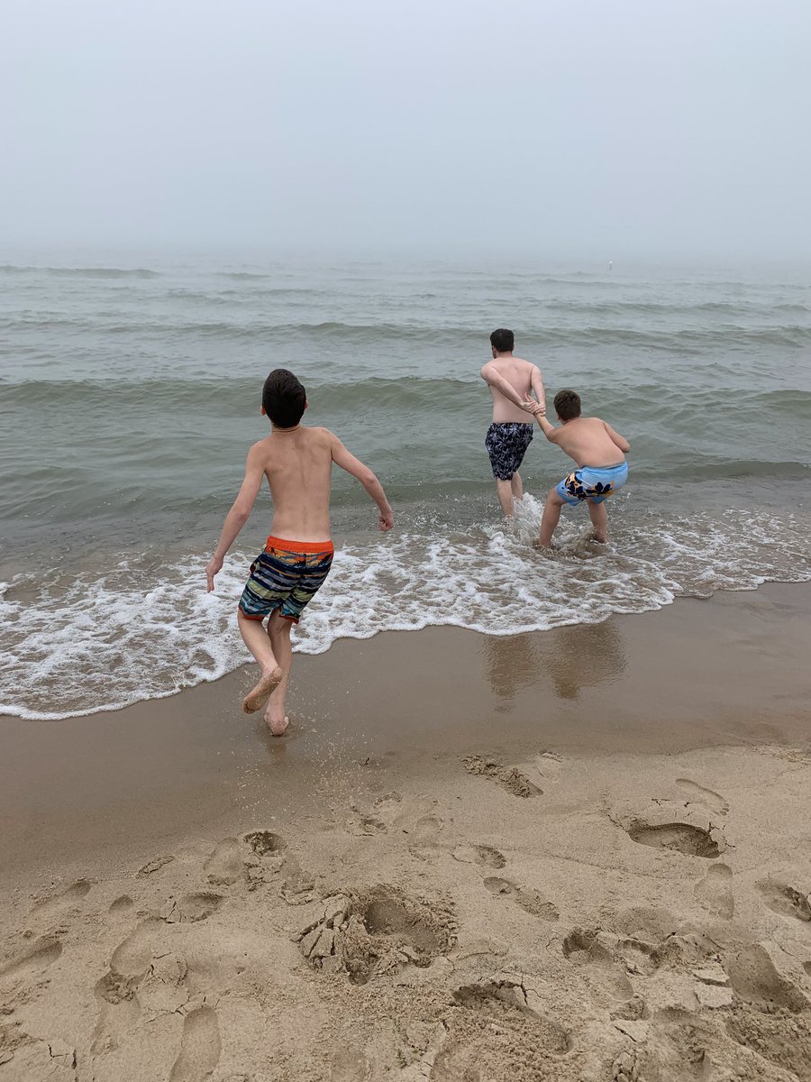 EPMissions's tweet photo. Extended family is meant to be more than a good time.
It’s a community that shows up.
A community that encourages, supports, &amp; loves us enough to challenge us to become our best selves.
Our families need those people.
And our parishes do, too. https://t.co/Tvoo8R01Cj