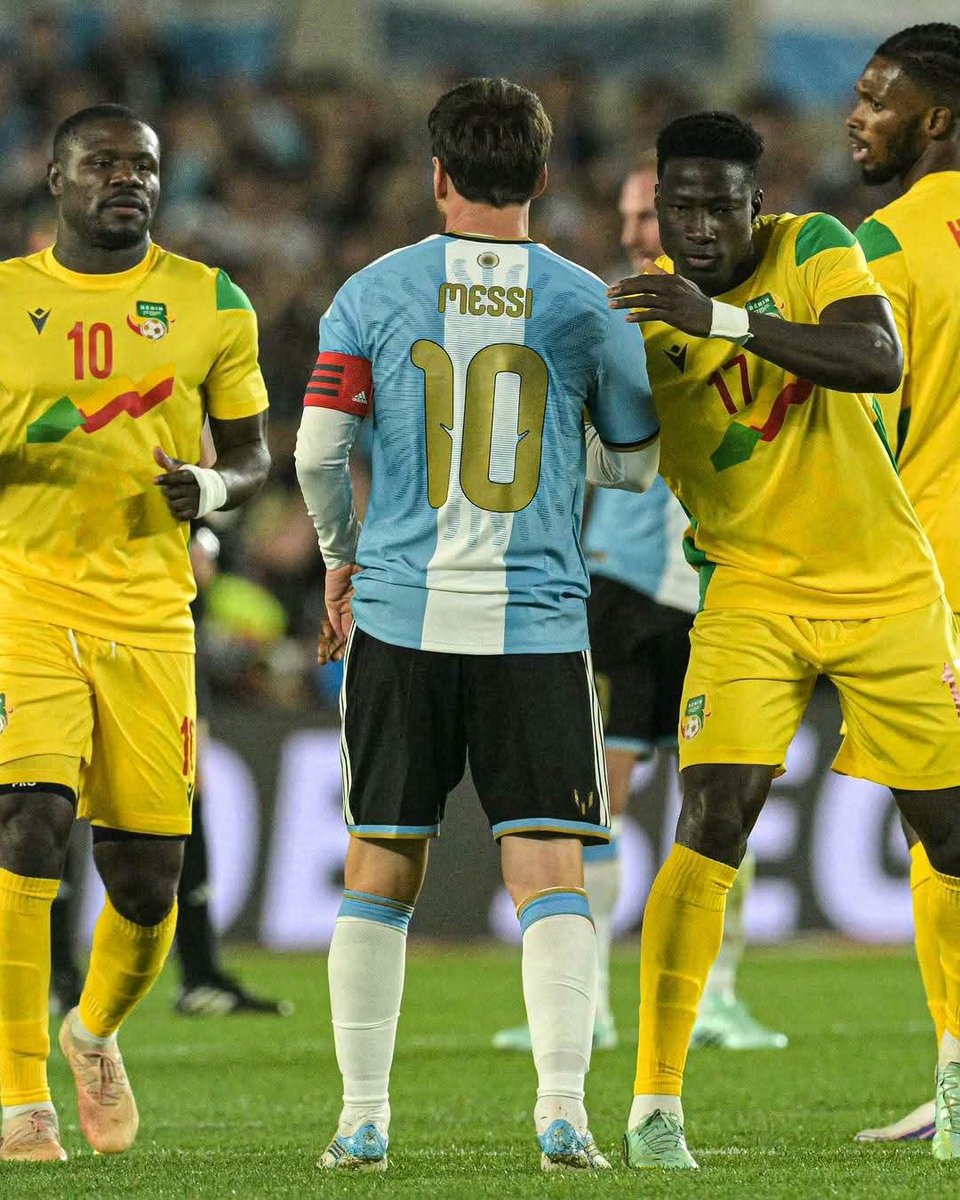 BoyAlone30D's tweet photo. Am icon of the Game 🎯 
#Lionelmessi
#Lapulga
#Goat https://t.co/37s4PgWDr9