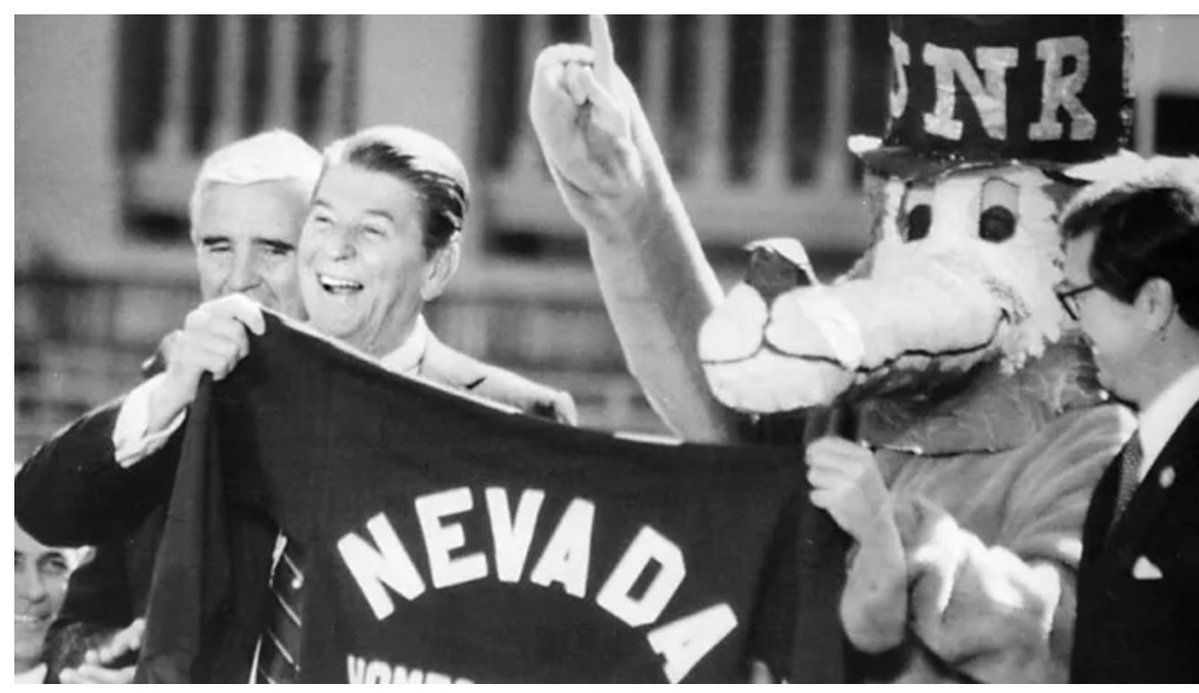 RalstonReports's tweet photo. Good morning from The #WeMatter State.
On this date in 1982, Ronald Reagan became the 1st POTUS to visit UNR . Also there: Gov. Bob List and Sen. Paul Laxalt. He later headlined a fundraiser for List and Rep. Barbara Vucanovich.
Days 'til early voting: 10
Days 'til general: 27 https://t.co/MifsxoxfFA