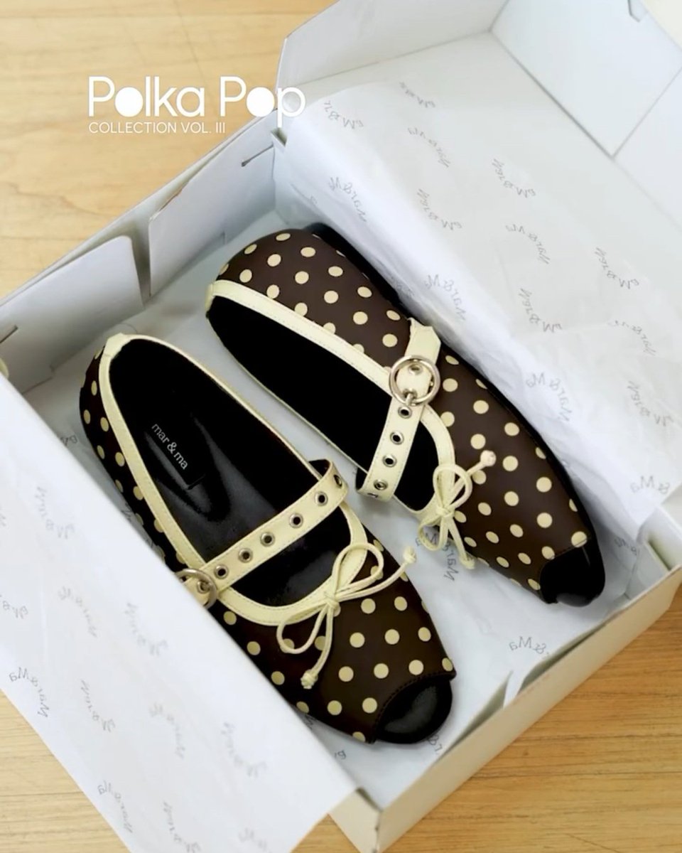 localfinds_'s tweet photo. ini ada beberapa warna yaa 

ally polka shoes (kiri)
https://t.co/HDuHfPPzly

vera polka shoes (kanan)
https://t.co/PNe2qslwbQ https://t.co/1wgWcRYXuz