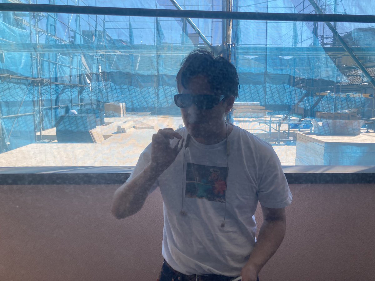 akubibouya's tweet photo. 『音楽ナタリー』

配信開始しました！

だいぶ新喜劇楽しかったので
みてほしい！！！

出演者
タワー/あくびぼうや/中華兄弟
鉄筋くらぶ57/お笑い

料金2000円
販売期限11月30日/視聴期限90日間
https://t.co/wbrLVyJR1e https://t.co/EEgCvIA1RH
