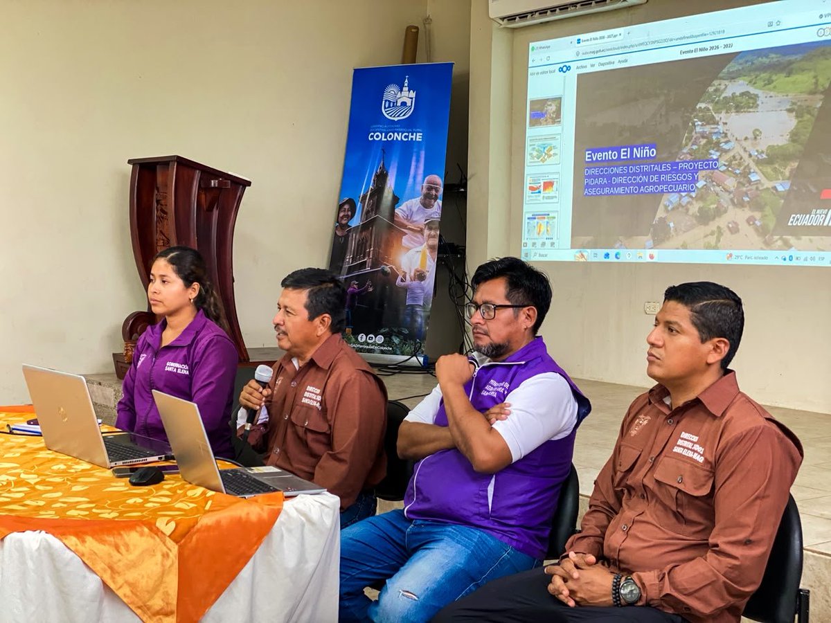 gobersantaelena's tweet photo. 📍 #Colonche | La Tenencia Política, en coordinación con el Ministerio de Desarrollo Económico y Productivo, socializó con agricultores acciones de preparación ante el Fenómeno El Niño, incluyendo kits agrícolas con 75 % de subsidio.

#ElGobiernoATuLado https://t.co/h4AtPYDwyM