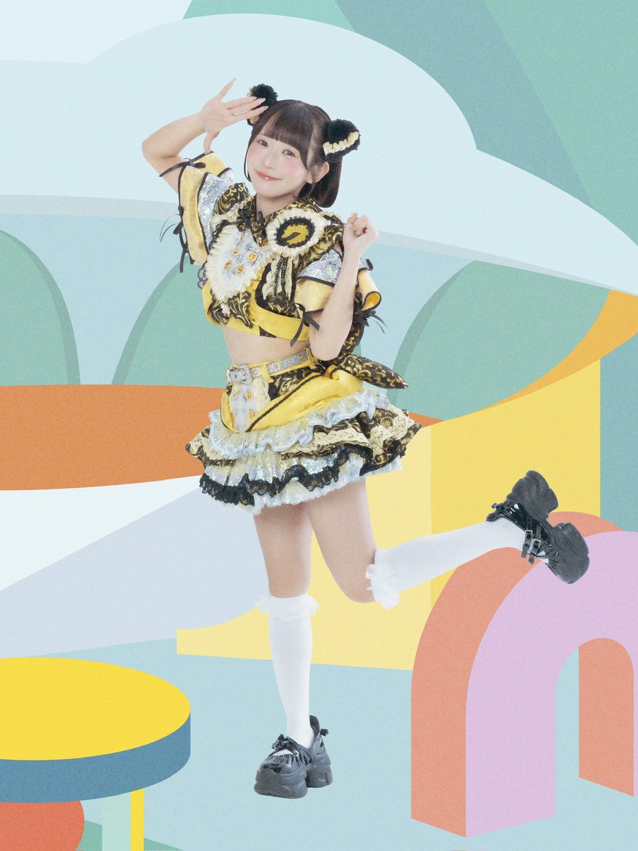 qumali_rin's tweet photo. ⟡.*⭐️ #クマリデパート 新ビジュアル⭐️⟡.*

݁𖥔. 鈴音 リン ￤suzune rin ( @qumali_rin )
݁𖥔. 担当カラー ￤イエロー💛
݁𖥔. 身長 ￤ 143cm

 #みらでぱ https://t.co/5DEIJASVBJ