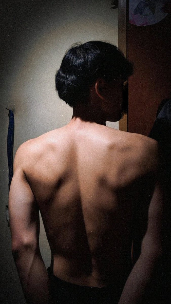 Mings_04's tweet photo. gada yang motoinn... jadi kedekatan kan🗿 https://t.co/fACtMKyTII