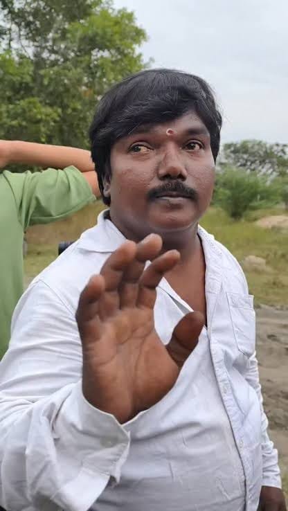 Kkdtalkies's tweet photo. నీ అసాధారణ ప్రతిభ తో లక్షలది మంది నీ entertain చేసి, నేడు మమల్ని వదిలి వెళ్లిన ఓ #Aggipettamaccha నీ కామెడీ నీ ఎప్పటికి మరువబోము 💐💐#RIP https://t.co/HkAlMoqvU7