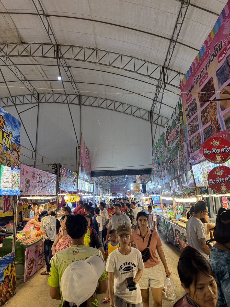 Aomjmci's tweet photo. นครเด็มมาค่ะ #นครศรีธรรมราช #ท่าศาลา #ทุ่งท่าลาด https://t.co/4Eb7mNtt98