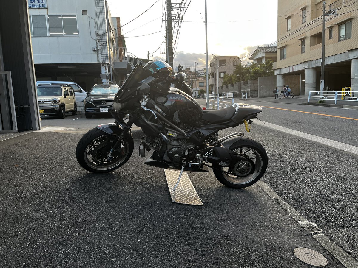 OzALC's tweet photo. ETCの不調で料金所に恐怖するのも
精神衛生に良くないと思い
駆け込み寺へ
住職5分で対策してくれ
あとはビビらず凸撃して自信を取り戻すばかり( º дº)<ｷｴｪｪｪｴｴｪｪｪ https://t.co/vxZnWXPu1i