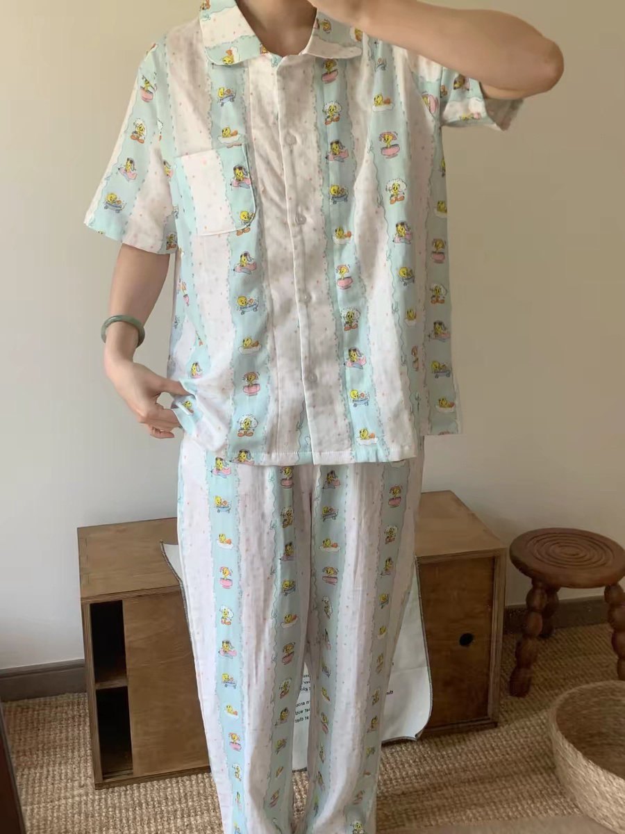 bbublequm's tweet photo. Tweety Cotton pajamas 🐣
น่ารักมากๆๆๆๆ ผ้าคอตตอนเหมือนเดิมค่า

💟 เซตแขนสั้น ไม่มีบรา 690฿

เซตแขนยาว
💟มีบราในตัว 890฿ (xl หมด)
💟 ไม่มีบราในตัว 790฿ https://t.co/f6XAFLq8XE