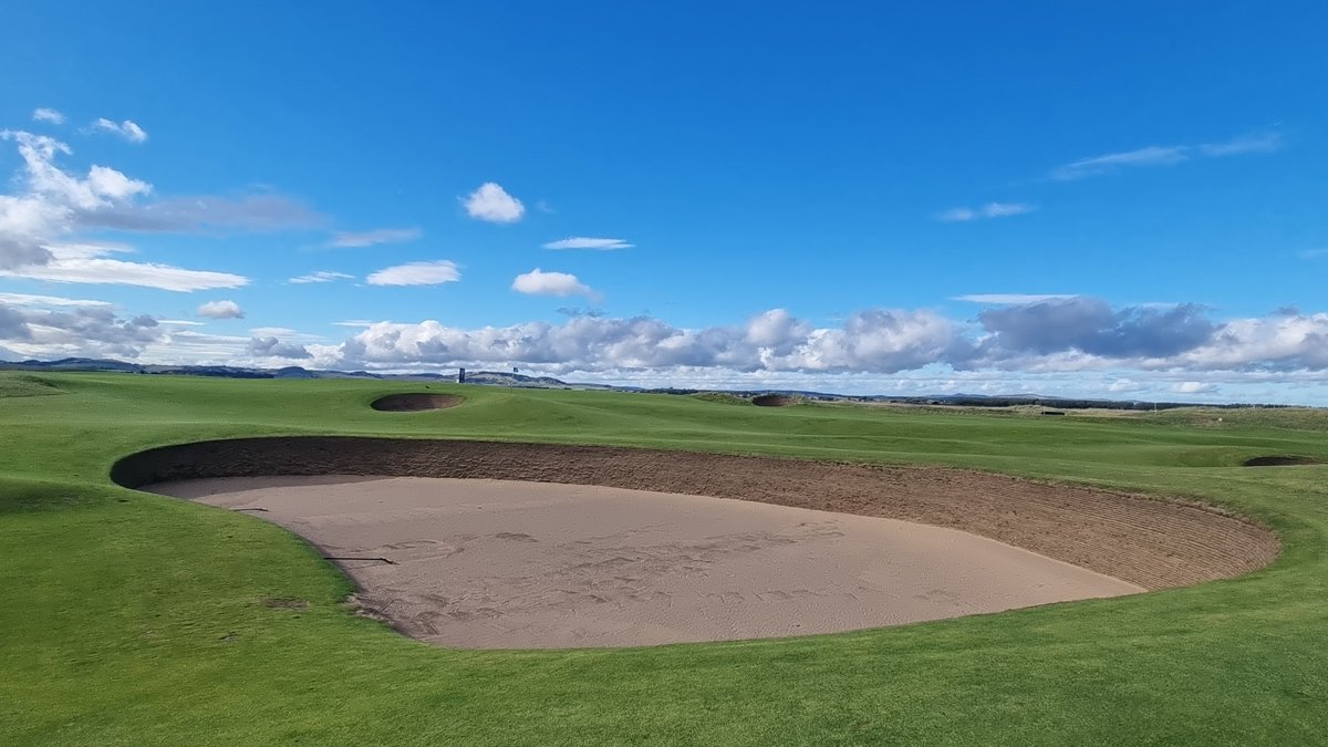 TOURMISS's tweet photo. VIEWS NEVER GET TIRED OF ...

The famed Old Course @TheHomeofGolf 

📷 @TOURMISS

✅️ @TOURMISS https://t.co/5IYvIwcuBF