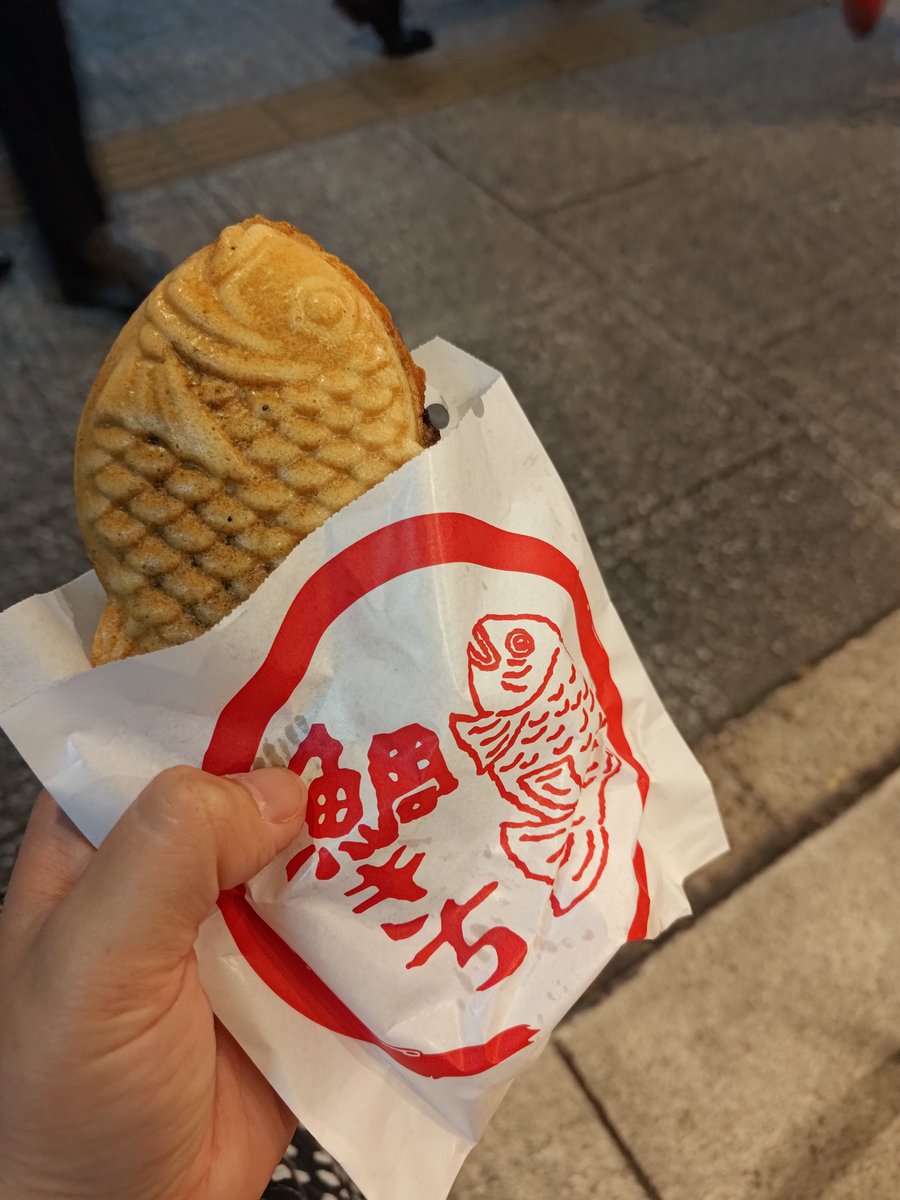 25momonga's tweet photo. やぱりチョコだよね https://t.co/x4GVRZYT2s