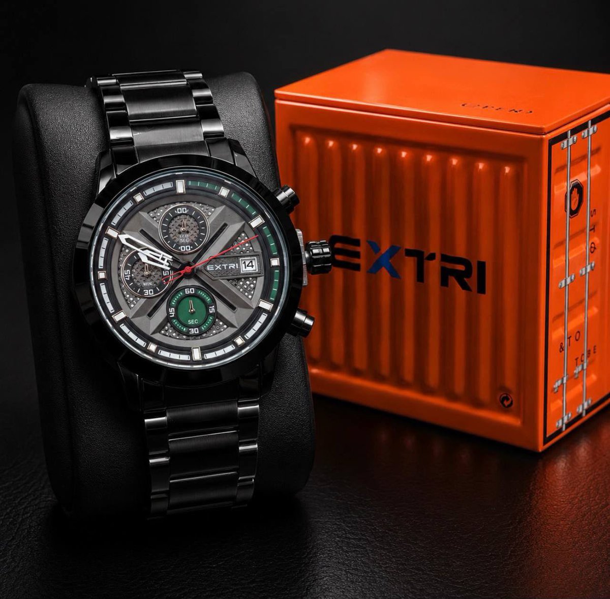 BeulahOladunnie's tweet photo. Your shoe can be clean, your shirt can be sharp, but if your wrist is empty, your look is not compete

This extri watch completes your CEO look. Office ready, client -meeting ready

Price: N35,000
Send a DM to order or 📞 09070310029
Kindly help RT 🙏 
#ProsperiansMarket https://t.co/ULfsaXZSTV