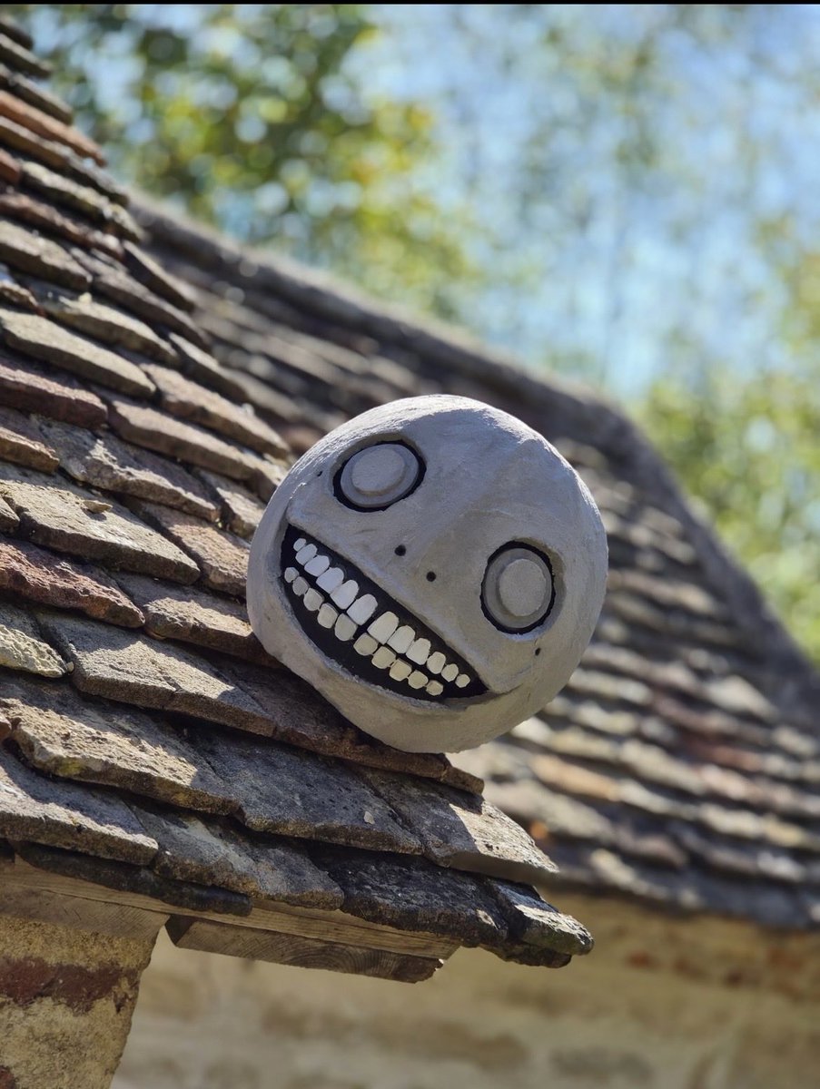 Axerl25351's tweet photo. I ran into an Emil clone not far from my place !!
I think he got lost…

Cosplay made by me

#nier #cosplay #NieR_Replicant #NieR_Automata #drakenier @yokotaro https://t.co/cjRwbdqpTO