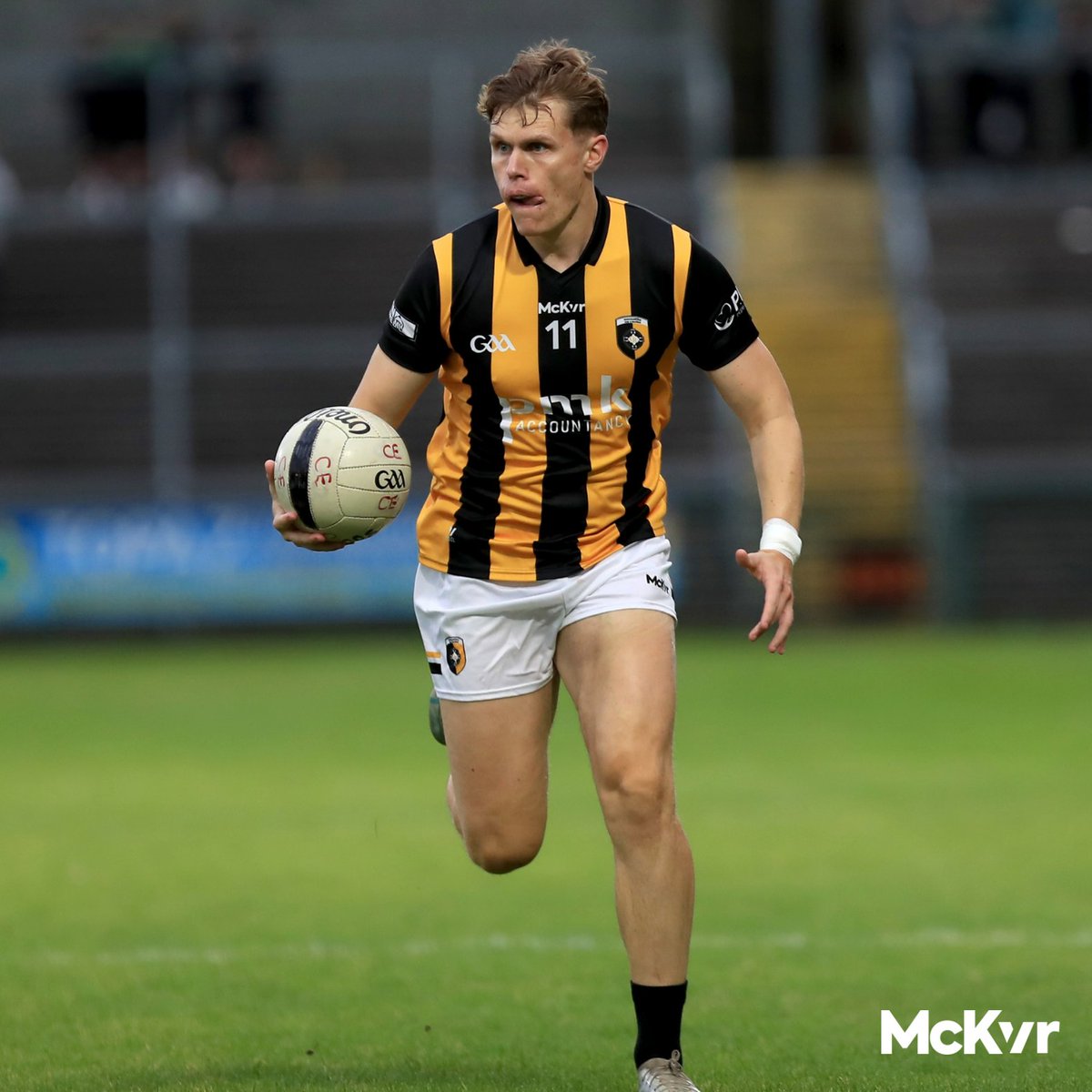 McKvr_Sports's tweet photo. Final bound. 💪
@crossrangers produced a come back for the ages at the weekend, overturning a 13-point half-time deficit.

The three O’Neill brothers combined contributed 0-17 between them, with Oisín converting an injury-time two-pointer to seal the deal.

#McKvr #OwnEveryBattle https://t.co/jwZ0xVtz7J