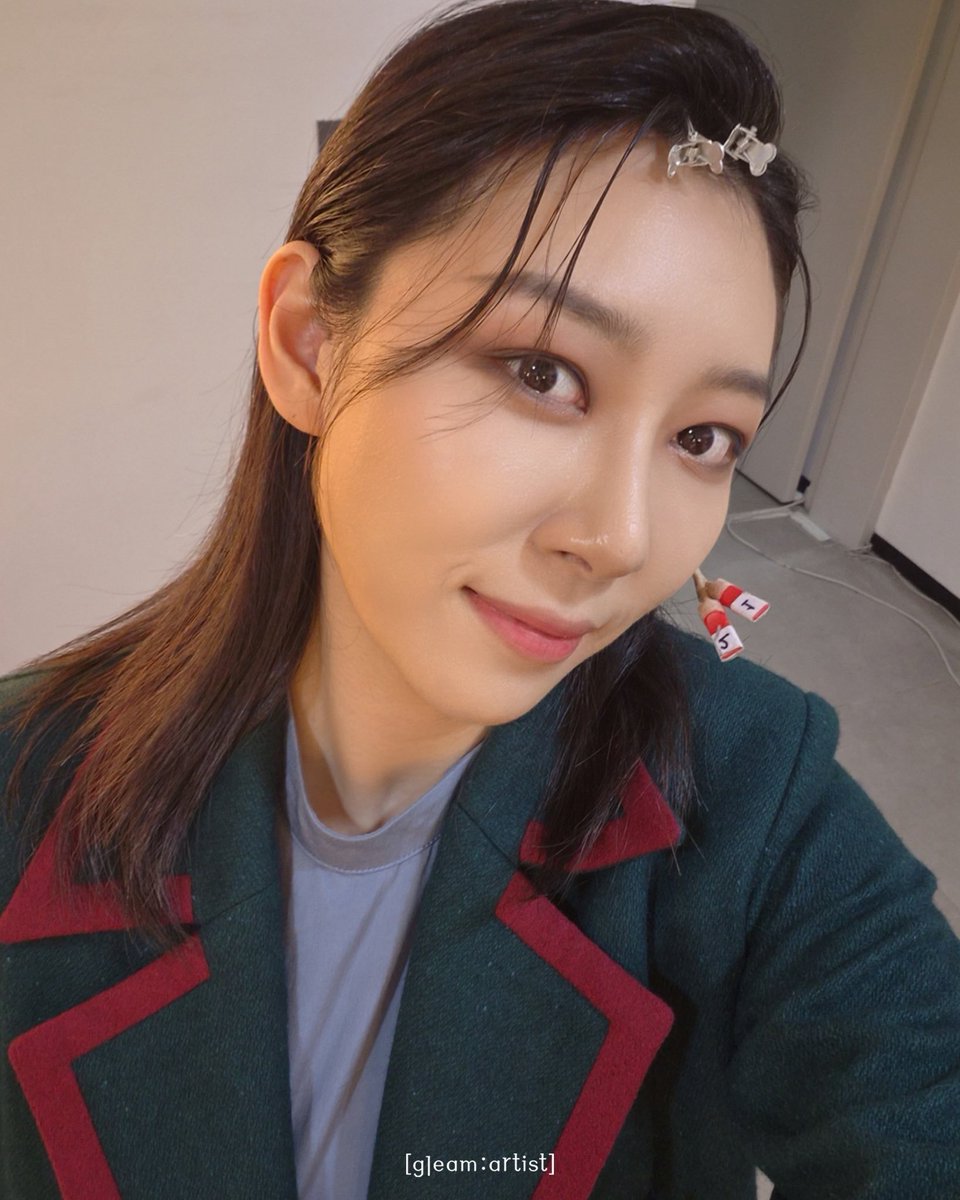 boramoo_archive's tweet photo. [261007] 글림 아티스트 공식 × 계정

📷 ʜᴇʟʟᴏ #장보람 
#뮤지컬 #미드나잇앤틀러스 🚪

비지터 役 장보람 배우가
첫공을 잘 올렸습니다💜

“여기 계셨군요, 선생님?
안으로 초대를 좀 해주시겠습니까? 🖤😈💚”

#GLEAMARTIST #JANGBORAM 

2026.10.04 - 11.15
NOL 유니플렉스 1관 https://t.co/AcoLSdVC7B