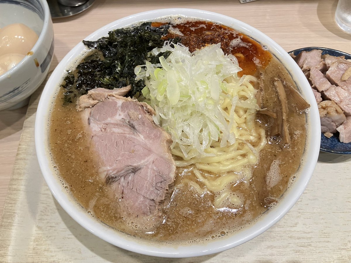 hirobuchiii's tweet photo. 麺屋幸生@所沢小手指

魚介がとっても濃厚で激うま

昔は節多めの髙はしのバランスだったけど、

最近はべんてんに寄ってきた気がする

魚介中華そば塩、ラー油TP
魚介つけ麺 

#麺屋幸生 https://t.co/s0NIO1abPI