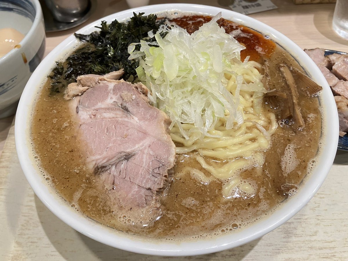 hirobuchiii's tweet photo. 麺屋幸生@所沢小手指

魚介がとっても濃厚で激うま

昔は節多めの髙はしのバランスだったけど、

最近はべんてんに寄ってきた気がする

魚介中華そば塩、ラー油TP
魚介つけ麺 

#麺屋幸生 https://t.co/s0NIO1abPI