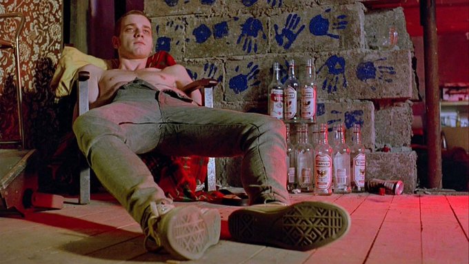 Gibboanxious's tweet photo. Trainspotting (1996)

dir. Danny Boyle https://t.co/xUuAMTRBBJ
