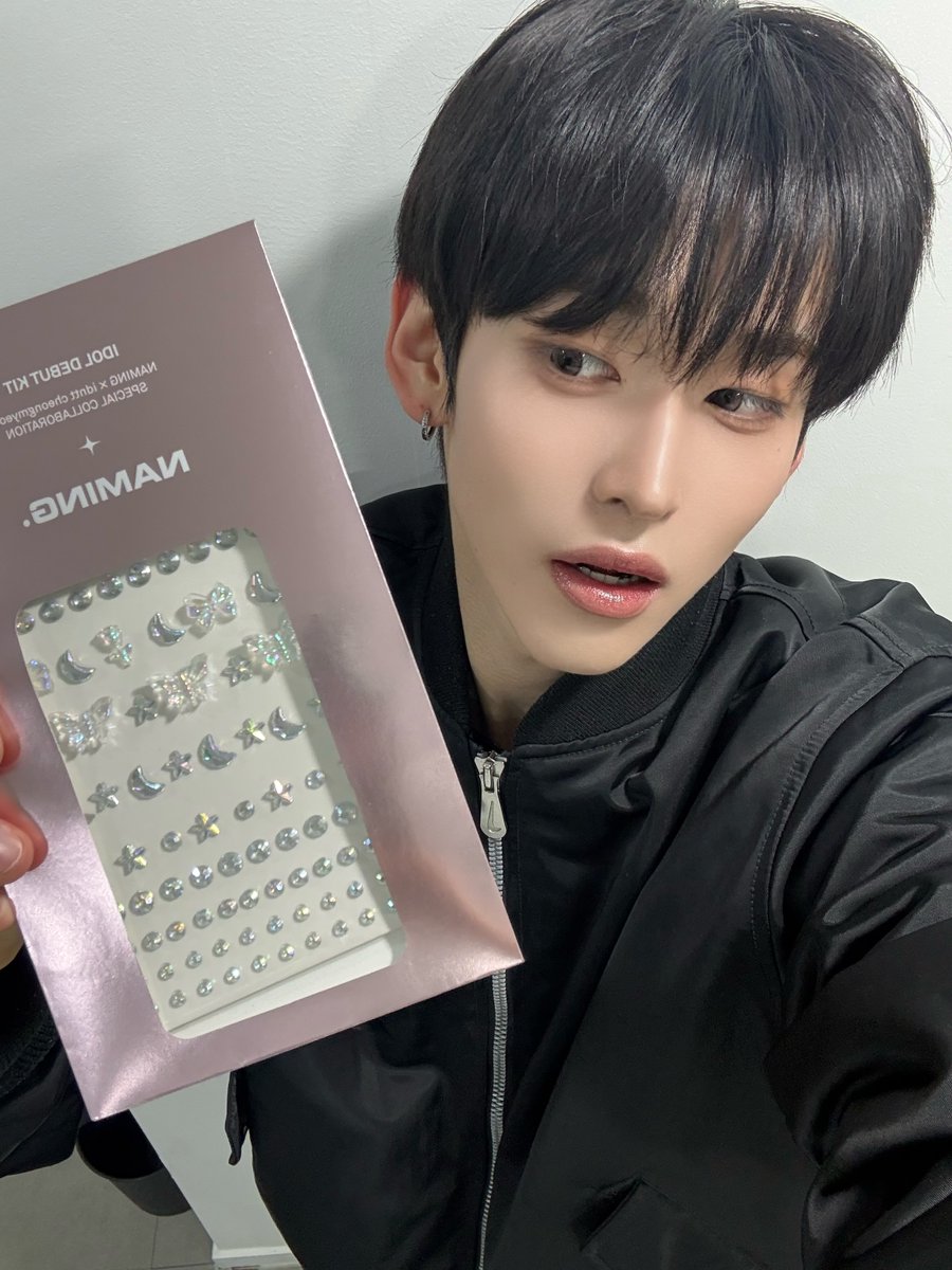 idntt_cosmo's tweet photo. 이번 촬영에서 처음 사용해 봤는데요!
생각보다 너무 좋고 색감도 정말 예뻤어요🩷
데일리 메이크업으로도 부담 없이 사용하기 좋을 것 같아요!
간단하게 포인트 주고 싶을 때도 딱 좋은 것 같아요!!!
여러분도 한번 사용해 보세요! 🤍
@naming_cosmetic

#idntt #아이덴티티
#yesweare #토와 #towa https://t.co/4TxuCLj35P