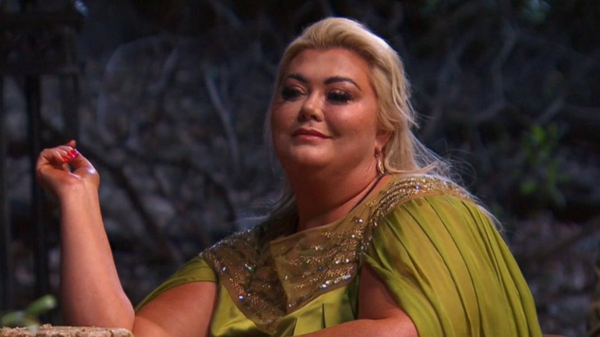 superTV247's tweet photo. 🚨🚨 GEMMA COLLINS is set to enter the Big Brother House ON FRIDAY! #BBUK https://t.co/OQKaYaAXh7