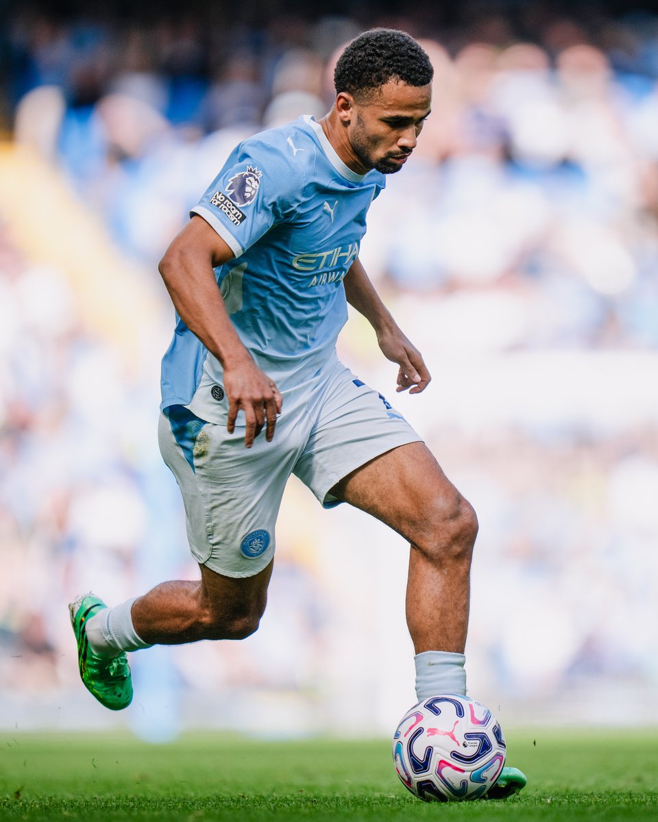 ManCityFra's tweet photo. Notre Lion de la Teranga ✨🇸🇳 https://t.co/jpDINgF2k5