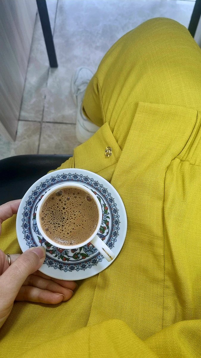 MerveeBakr's tweet photo. Günün rengi..💛 https://t.co/bA1G2wJAD8