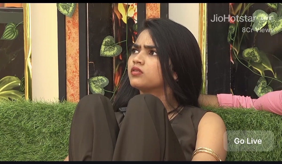 ItsSankarRoyal's tweet photo. Na valla avadam ledhu ra ayya 🙏 

ASAP eliminate ayipothe happy 🫨🫨🫨

#BiggBossTelugu10 https://t.co/f6JtOqK2uE