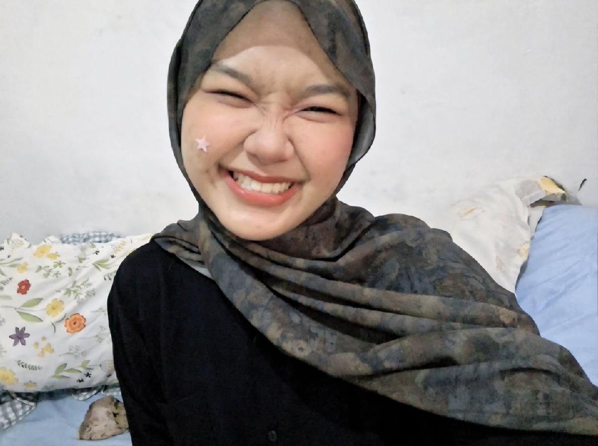biienjoue's tweet photo. matanya kemana? https://t.co/GYP7j6JkXv