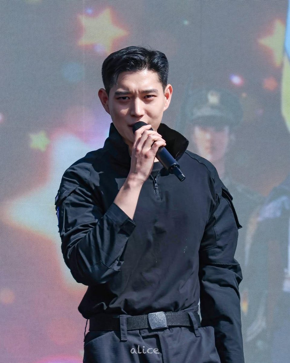 JJaeyumixx's tweet photo. #KimYoungDae Ground Forces Festival Oct 2026 HD Photos

c: aliceyanzen threads https://t.co/iXEz9887Na