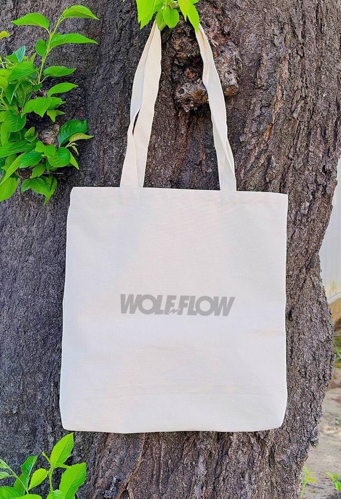 WLF_Project's tweet photo. 【WLF SMILE | Social Contribution】

WLF SMILE is currently creating WOLF-FLOW designed tote bags 🐺

These tote bags are made using local skills and materials.

Proceeds from the sales will help support children who face financial difficulties in purchasing school uniforms.

Creating opportunities through craftsmanship, and turning them into smiles for others.

WLF SMILE is working to build a sustainable system that continues to give back to society 🤝

#WLFSMILE #WOLFFLOW #SocialContribution