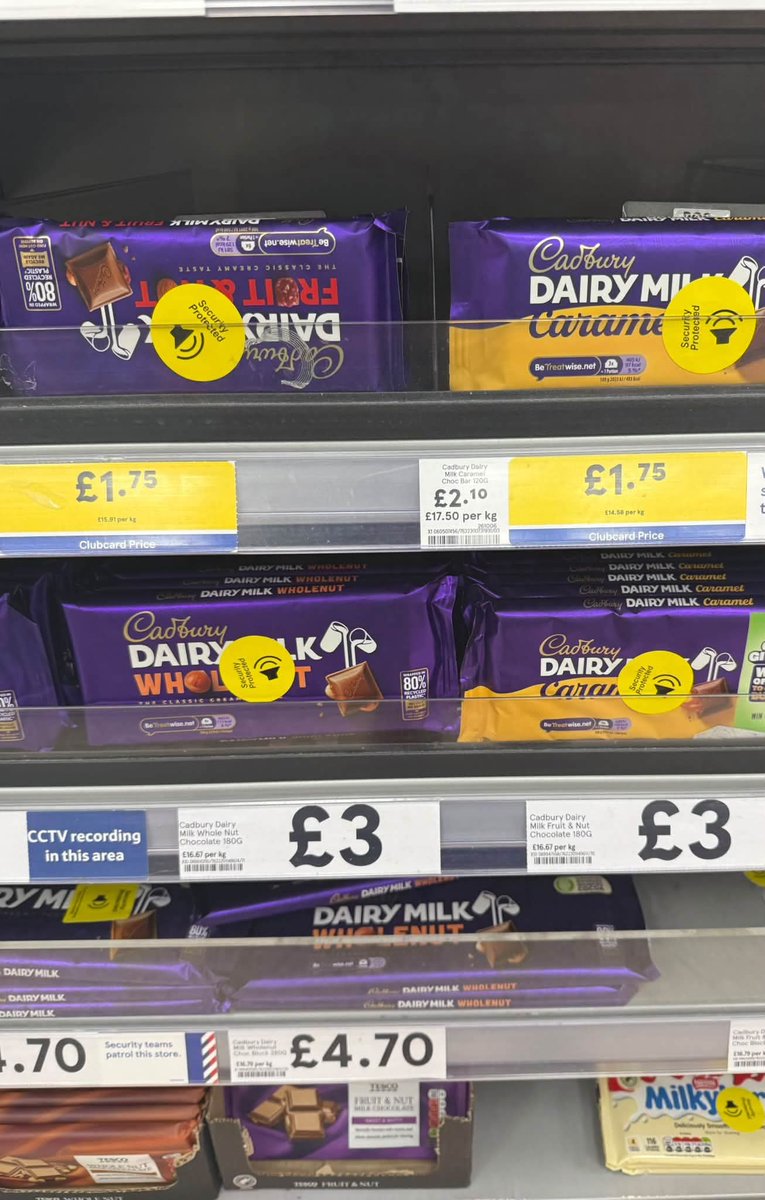 andrewc44104127's tweet photo. Michelle Keegan has BLASTED Tesco saying she has no idea why they’re putting security tags on Cadburys chocolate because nobody is even buying it. 

Michelle said: ‘Theres no way anyone is robbing that they’re taking the piss. Cadburys doesn’t even taste like chocolate anymore it’s waxy and doesn’t have that chocolatey bite’ she lambasted