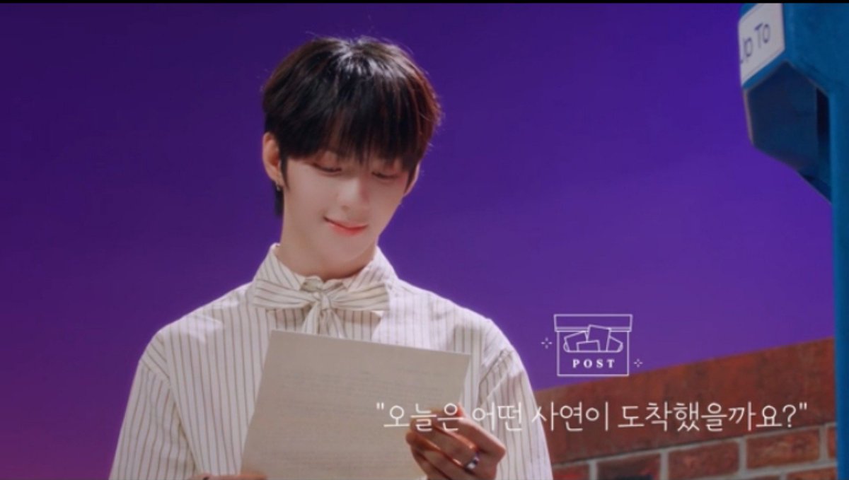 Miminn0613's tweet photo. Start palang na trigger na agad cuteness aggression ko, he's so pretty! I'm all smile watching him read letters until he start singing. It's really a beautiful life everytime I hear your voice my bebi.
JL CALLING FROM MUNIVERSE
#HelloMainVocalJL
#JL #์ ์ด์
#AHOF #์ํ https://t.co/B5gQOSnHeF