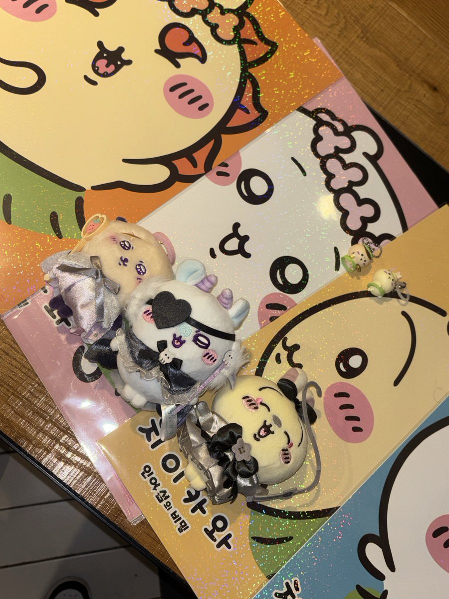 bogsunja's tweet photo. 확실히 2주차 평일이라 사람도 적고 특전도 많네요!! (진작 그러지) 치이카와 진짜 ㄹㅈㄷ 애기,,,🥺🥺 https://t.co/bTNkaNJEly
