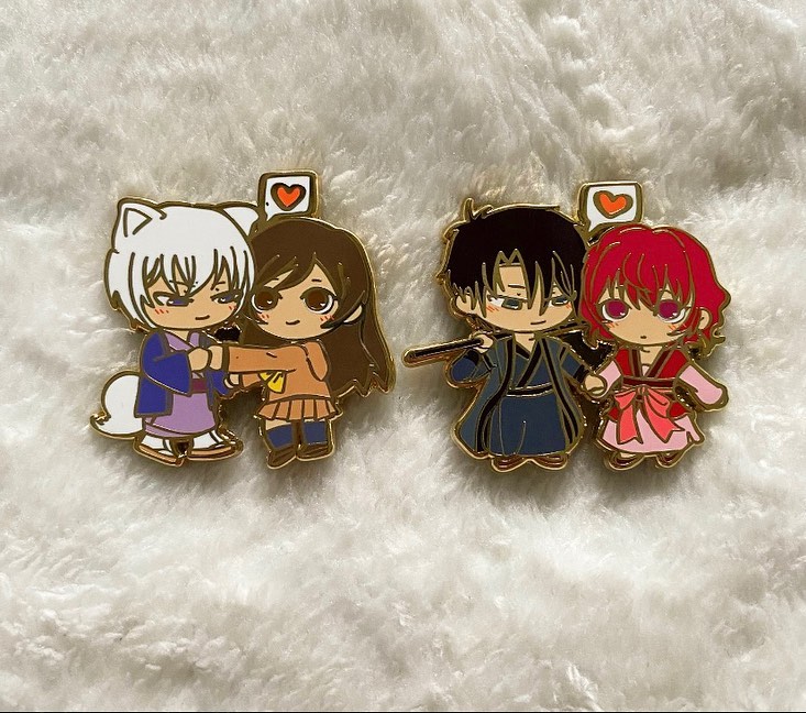 sakuraterrace_'s tweet photo. Shoujo & bl couple pins from 💕 obsessed with these
.
.
.
.
.
.
#blcouples #painterofthenight #yurionice #shoujocouples #yonaofthedawn #kamisamakiss https://t.co/EmepQCfWN8