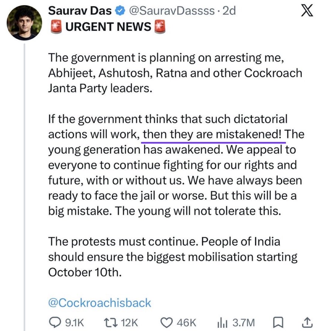 Iyervval's tweet photo. LOL. Shashi Tharoor just made a total ass of the Nepali momo-vendor D’ass’ “English”. To note: his English is peppered with grammatical errors. https://t.co/R7GIIoD7x5