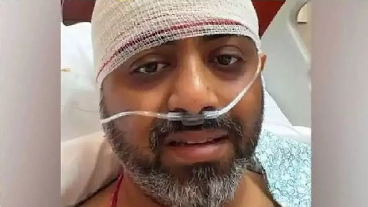 NewsDeshbandhu's tweet photo. फ्लाईदुबई के भारतीय पायलट की बहादुरी को अमेरिकी संसद का सलाम, स्मित मच्छर के सम्मान में प्रस्ताव पास

https://t.co/3yuTQW7WUu

#DeshbandhuNews
#international #flydubaipilot #smitmachhar #ushouse #resolutionflight #fz1073attack https://t.co/ZIQaeXR8Zc