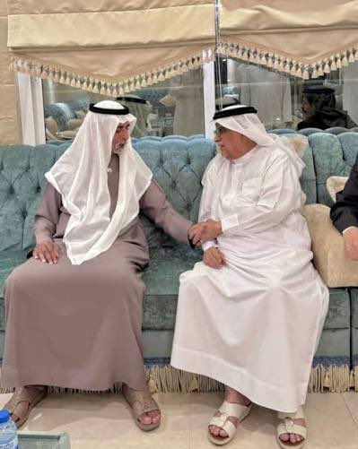 s3jj7's tweet photo. رحمه الله عليك الشيخ محمد بن فريد العولقي 

تولّى وزارتي المالية والخارجية في اتحاد الجنوب العربي https://t.co/VoPylMlUbZ