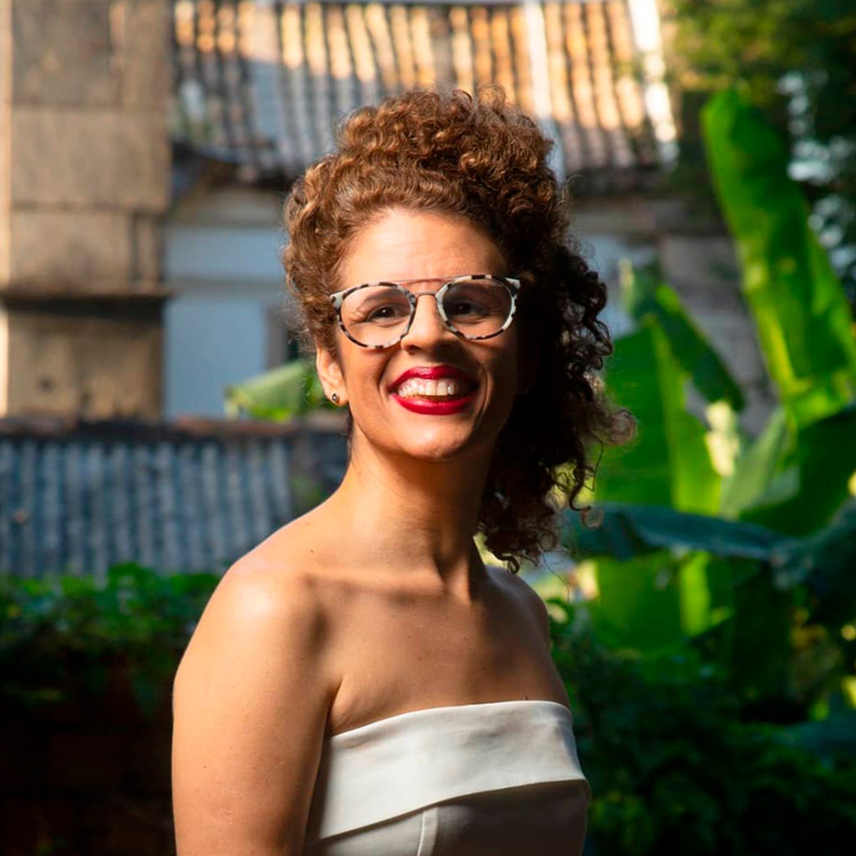 DemocratsBR's tweet photo. 🇧🇷 Maria Marighella é eleita deputada federal pela Bahia

Neta do ex-guerrilheiro Carlos Marighella, considerado um dos principais inimigos da ditadura militar, Maria Marighella (PT) foi eleita deputada federal com 108.870 votos. https://t.co/yV30dUtvVp